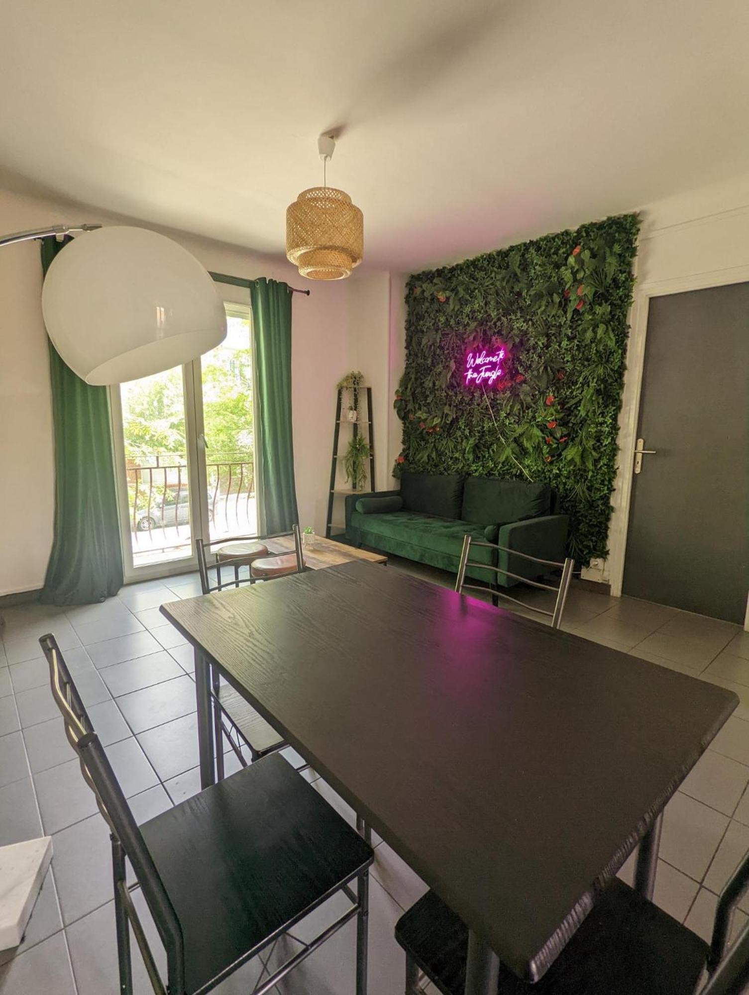 Apartmán La Jungle Urbaine Avec Garage Prive & Climatisation Perpignan Exteriér fotografie